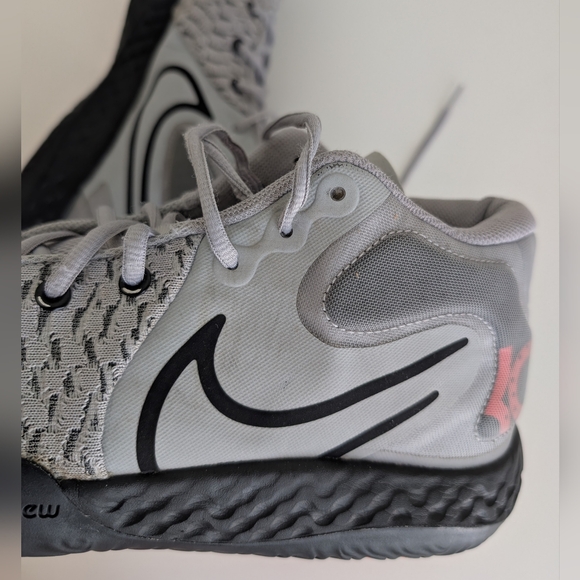 Nike KD Trey 5 VIII Shoes Hi-Top  Sneakers Light Smoke Gray Men's Size 10 - Picture 4 of 14